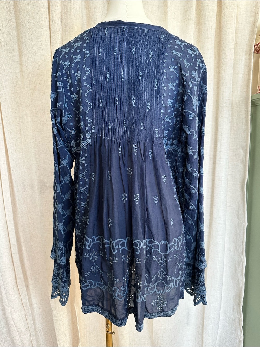 Johnny Was Navy Blue Embroidered Button-Front Tunic - Picture 2 of 4